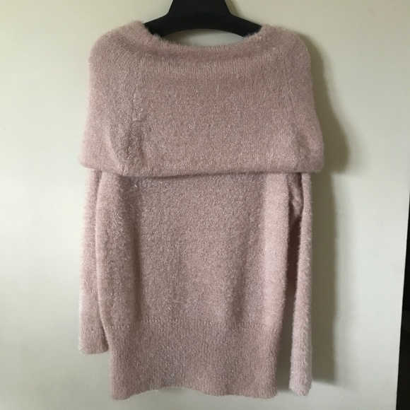 NEW NWOT Jennifer Lopez Sweater. Sparkle Pink Blush. Medium. - Picture 4 of 4